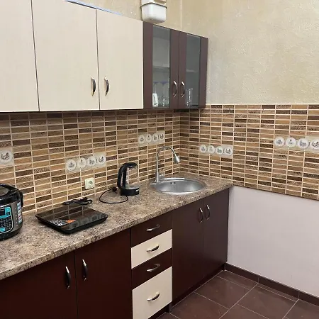 Lux Apartment In Zentrum Chernivtsi Exterior photo